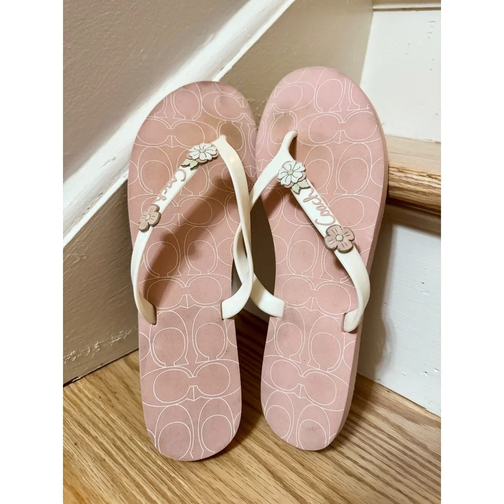 Coach Pink Signature Logo Floral Flip Flop Sandals Women's Size 8